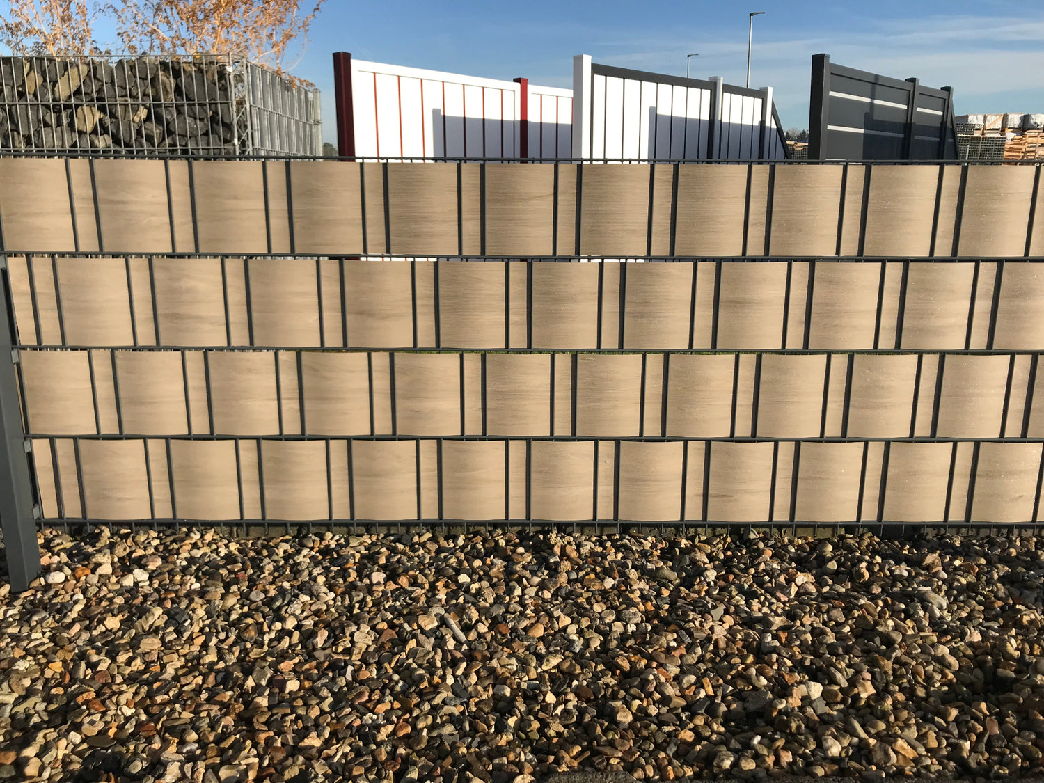 Sichtschutz-Streifen in Caramel-Oak Holzoptik